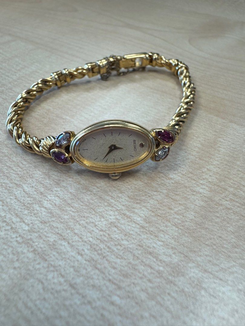 Vintage Seiko with Rubies 1E20-5760, Luxury, Watches on Carousell