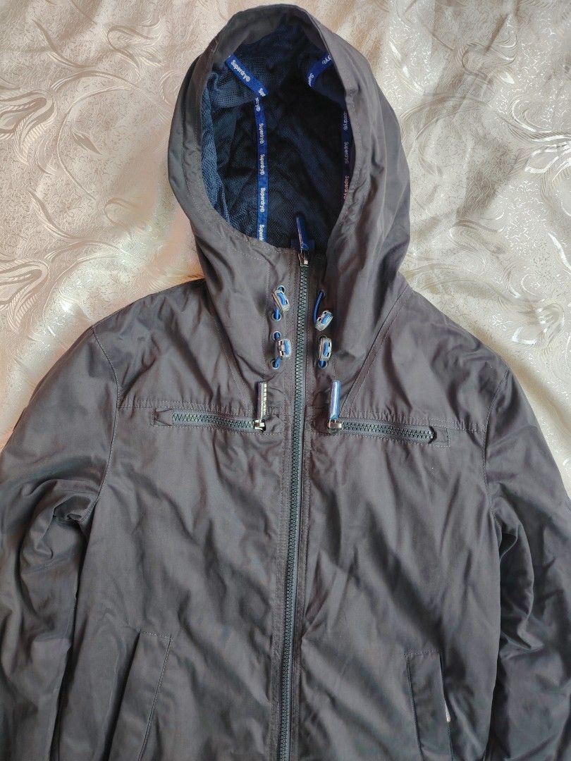Windbreaker hoodie jacket (Category: Coats, Jackets and Outerwear) located in Naga. Submitted by cristal2022 (Listing ID 1373968394, Image 2). Description: 19by27 WINDBREAKER jacket with hood 10/10 condition 800+sf Courier:flash express 📌Location :Naga City, Camarines Sur Bicol SHIPPING nationwide payment first +sf.