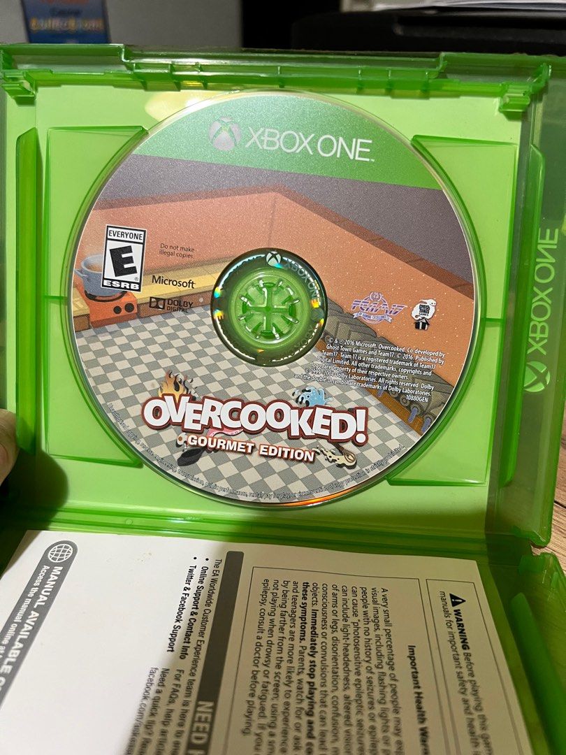 Xbox “Overcooked!”628530580110091129