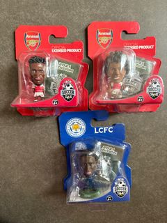 (Category: ) located in . Submitted by johnnythefigurinedealer (Listing ID 1374147558, Image 1). Description: .