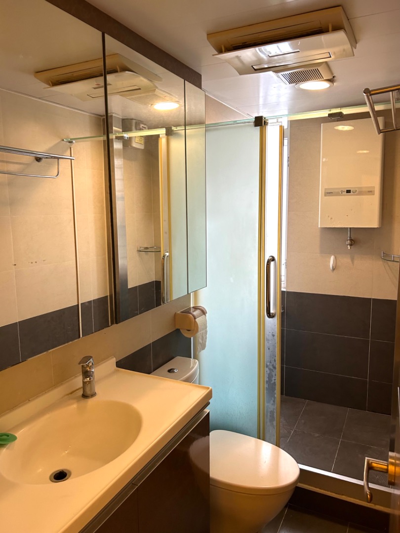 Tuen Mun three-bedroom HOS flat63437654269186114