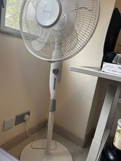 （分類：）位於 。 由 mimi5252 提交（商品編號 1374213936，圖片 1）。簡介： 。