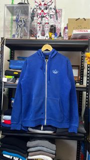 (Category: ) located in . Submitted by thriftz01 (Listing ID 1374193823, Image 1). Description: .