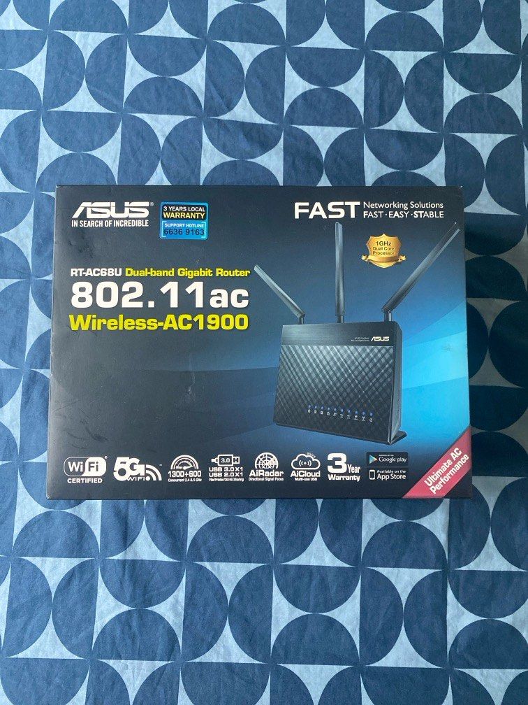 Asus Router (Category: Networking) located in Singapore. Submitted by alishka (Listing ID 1374235493, Image 1). Description: .