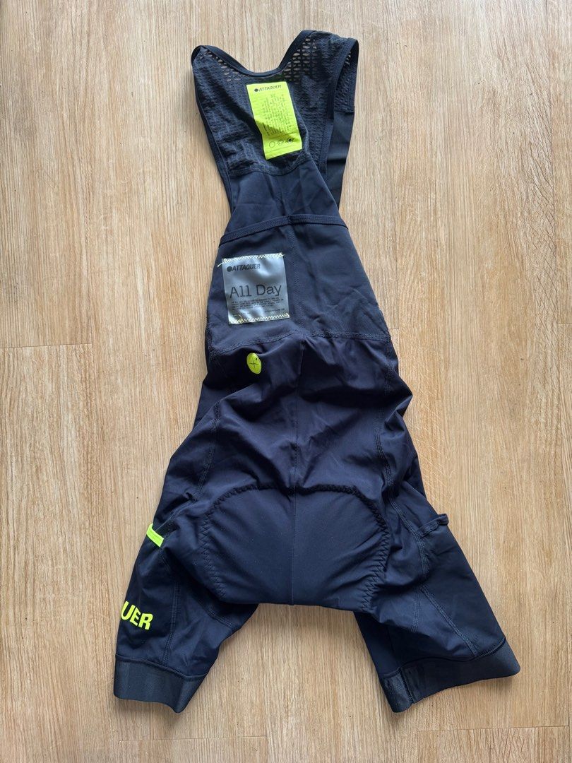 Attaquer Carbo Bib Black used S WOMENS (Category: Activewear) located in Pasig City. Submitted by theniceoyster (Listing ID 1374199660, Image 1). Description: Attaquer Carbo Bib Black used S WOMENS 5k.