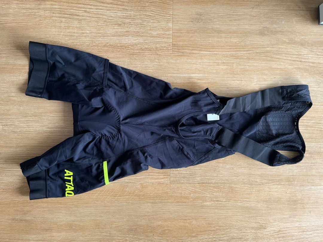 Attaquer Carbo Bib Black used S WOMENS (Category: Activewear) located in Pasig City. Submitted by theniceoyster (Listing ID 1374199660, Image 3). Description: Attaquer Carbo Bib Black used S WOMENS 5k.