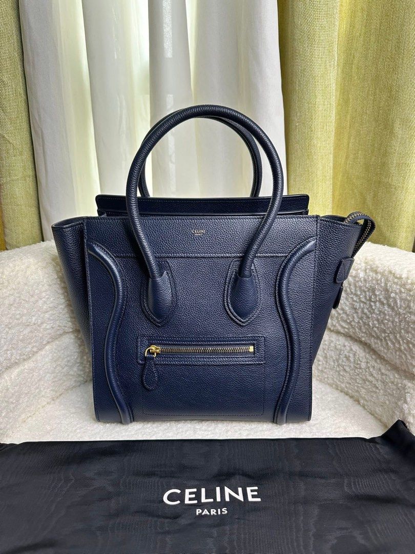 Authentic Celine Micro Luggage Bag (Category: Luxury Bags & Wallets) located in Quezon City. Submitted by jhaediah (Listing ID 1374323306, Image 3). Description: 🧚🏻micro•luggage•navyvlue_•grain•ghw Lightly used condition Inclusion: dustbag .