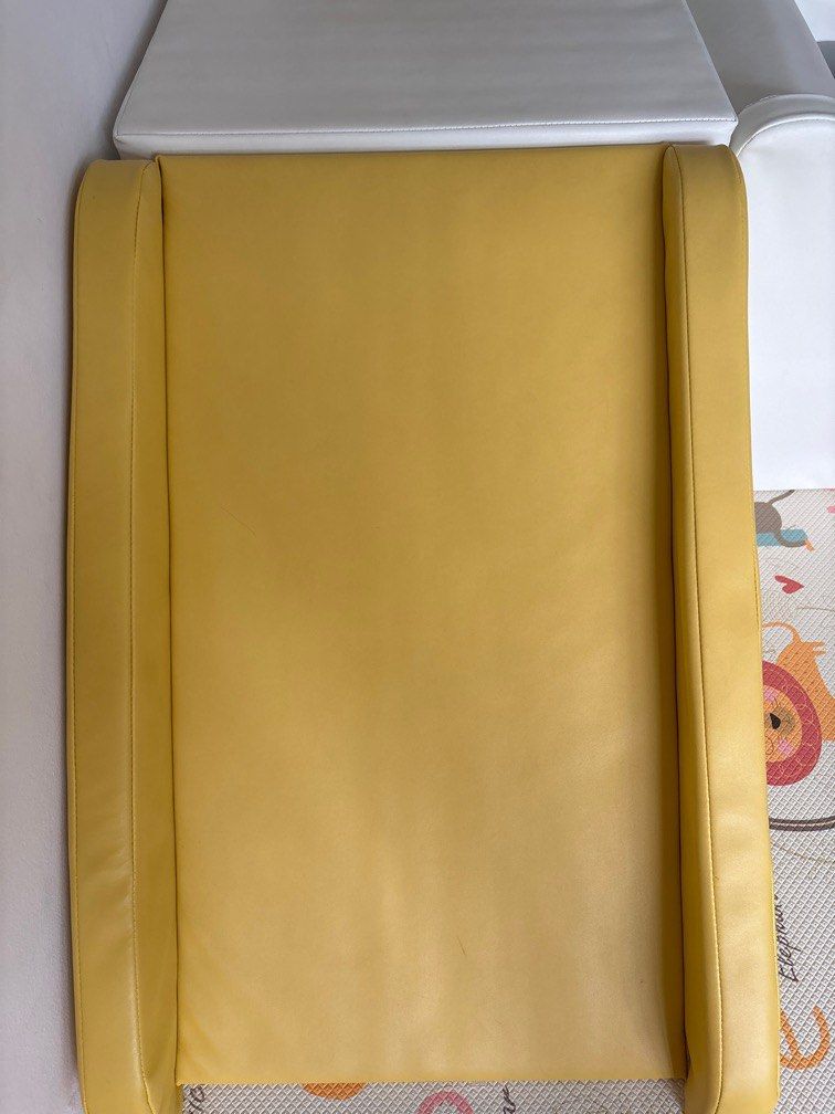 Baby indoor gym (Category: Infant Playtime) located in Singapore. Submitted by worthyybuys (Listing ID 1374172589, Image 3). Description: Lightly used. Selling as baby has outgrown. First hand owner Always cleaned and disinfected regularly. No tears on play gym. .