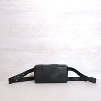 bag BV tas Beltbag Bumbag Cassette Mini Grained Leather in Black Green  Parakeet