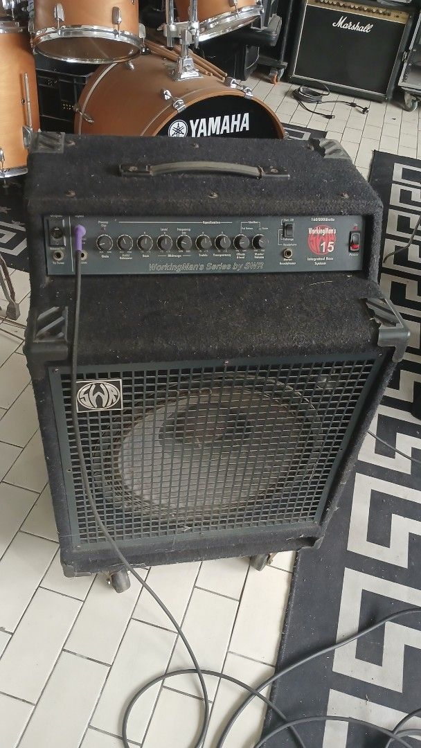 Bass amp (Category: Soundbars, Speakers & Amplifiers) located in Angeles City. Submitted by pamdiel003 (Listing ID 1374141348, Image 1). Description: SWR Bass Amp 15" inch Combo amp 120v usa model No issue 18,000.00 location: Friendship Angeles City Pampanga.
