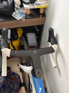 （分類：）位於 。 由 tin_tt 提交（商品編號 1374175473，圖片 1）。簡介： 。