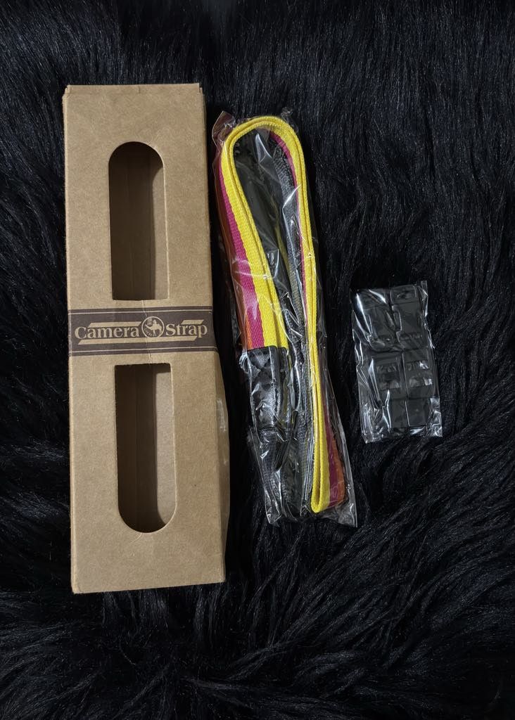 Brandnew Camera Strap (Category: Camera Bags & Carriers) located in Manila. Submitted by dallecloset_ii (Listing ID 1374170017, Image 1). Description: brandnew.