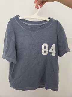 Brandy Melville Holly Top, 女裝, 上衣, T-shirt - Carousell