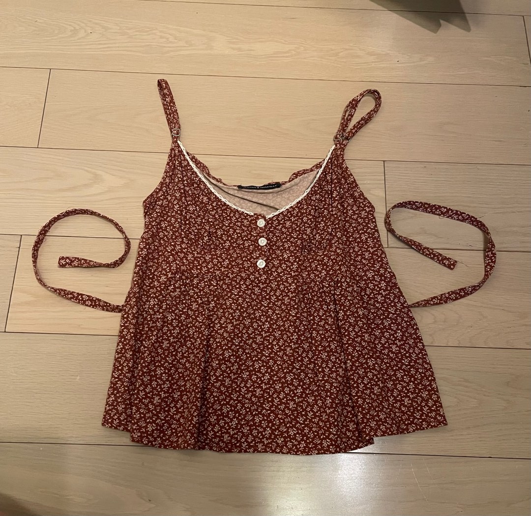 Brandy Melville Arianna Dress, 女裝, 上衣, 背心 - Carousell