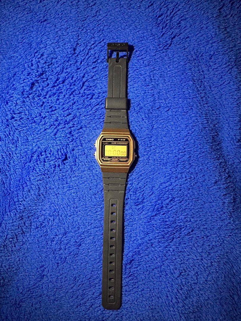 Casio F-91W (Category: Women's Watches) located in San Fernando. Submitted by pinkthrift (Listing ID 1374194700, Image 1). Description: 100% Authentic .