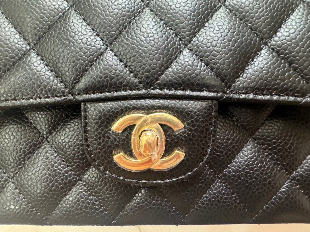 Chanel Classic Medium Flap - Caviar (Category: Bags & Wallets) located in Singapore. Submitted by lazybear__ (Listing ID 1374143473, Image 3). Description: - BNWB - Unused asp picture - Protective sticker all still intact - bought dec 2024 at taka boutique - Microchip in bag - Zip and chain are protected since day 1 (refer to pic) - if you can see listing, is still available. don’t come back stupid qns. - it has been verified by Caorusell Lux via