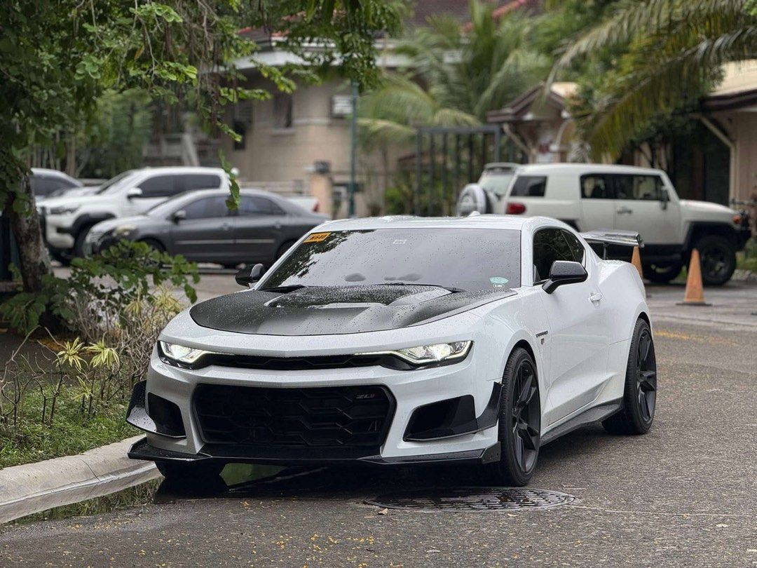 Chevrolet Camaro RS Auto (Category: Used Cars) located in Manila. Submitted by quality_cars (Listing ID 1374314806, Image 2). Description: For sale‼️ 2021 Camaro RS Zl1 body kits worth 600k 6k mileage ONLY Brand used Price: 3.198m 📍Mamplasan biñan.