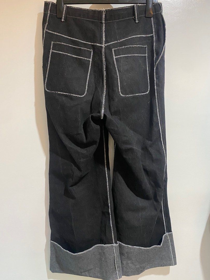 CJC inspired pants (unisex) (Category: Jeans) located in Makati City. Submitted by heyejey1992 (Listing ID 1374183324, Image 2). Description: Carl Jan Cruz inspired pants - waist 32 inches - L 39 inches.