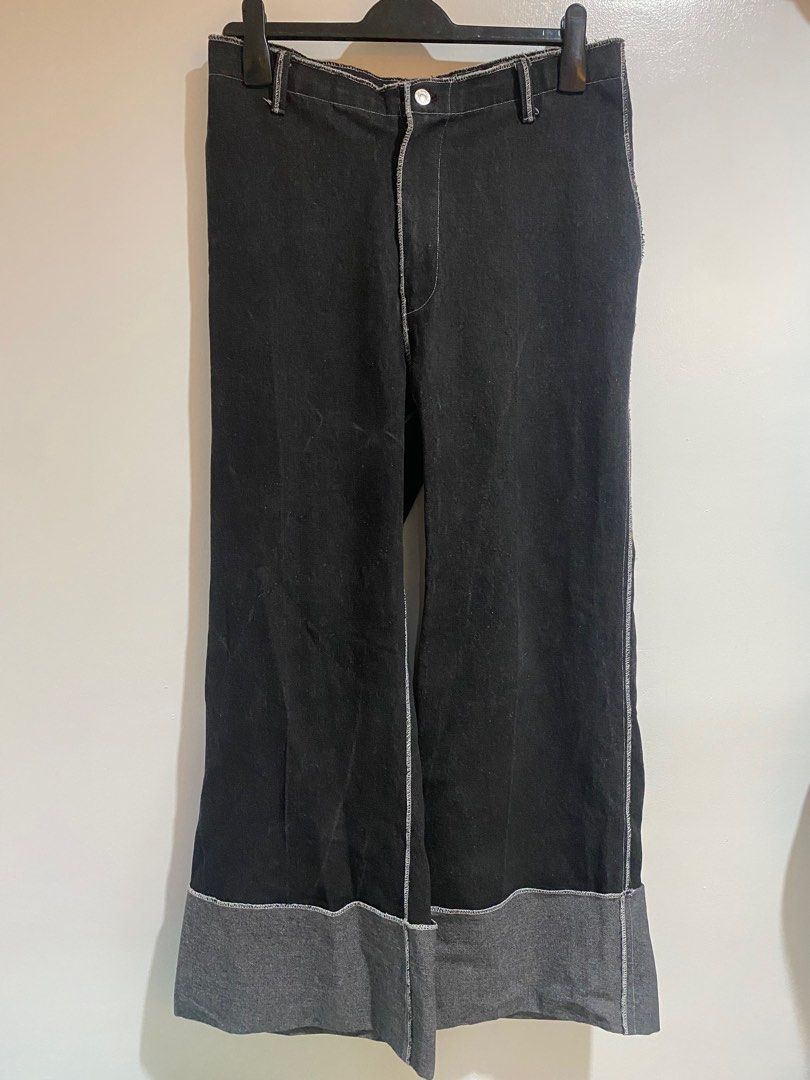 CJC inspired pants (unisex) (Category: Jeans) located in Makati City. Submitted by heyejey1992 (Listing ID 1374183324, Image 1). Description: Carl Jan Cruz inspired pants - waist 32 inches - L 39 inches.