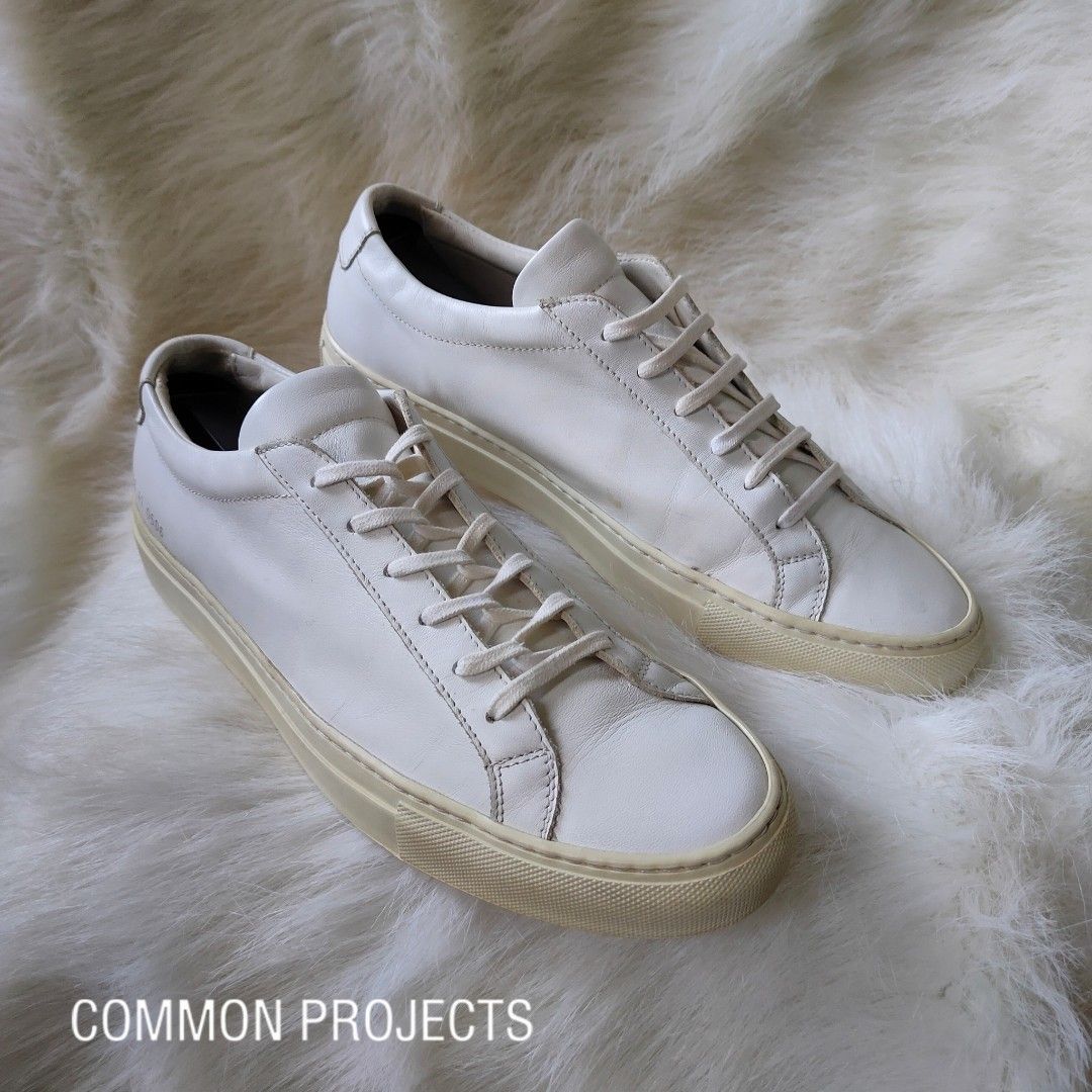 COMMON PROJECTS ITALY | Classic Achilles Low White Leather Sneaker (Category: Sneakers & Footwear) located in Cebu City. Submitted by denimholic (Listing ID 1374319553, Image 1). Description: 🇮🇹Authentic Preloved Common Projects ▫️MODEL # : ACHILLES LOW SNEAKER ▫️SIZE : EU 42 M / US 9 M ▫️COLOR / MATERIAL : White, Leather ▫️9.0 / 10 excellent condition **no box ▫️Made in Italy **pm for more pics/details. thanks.