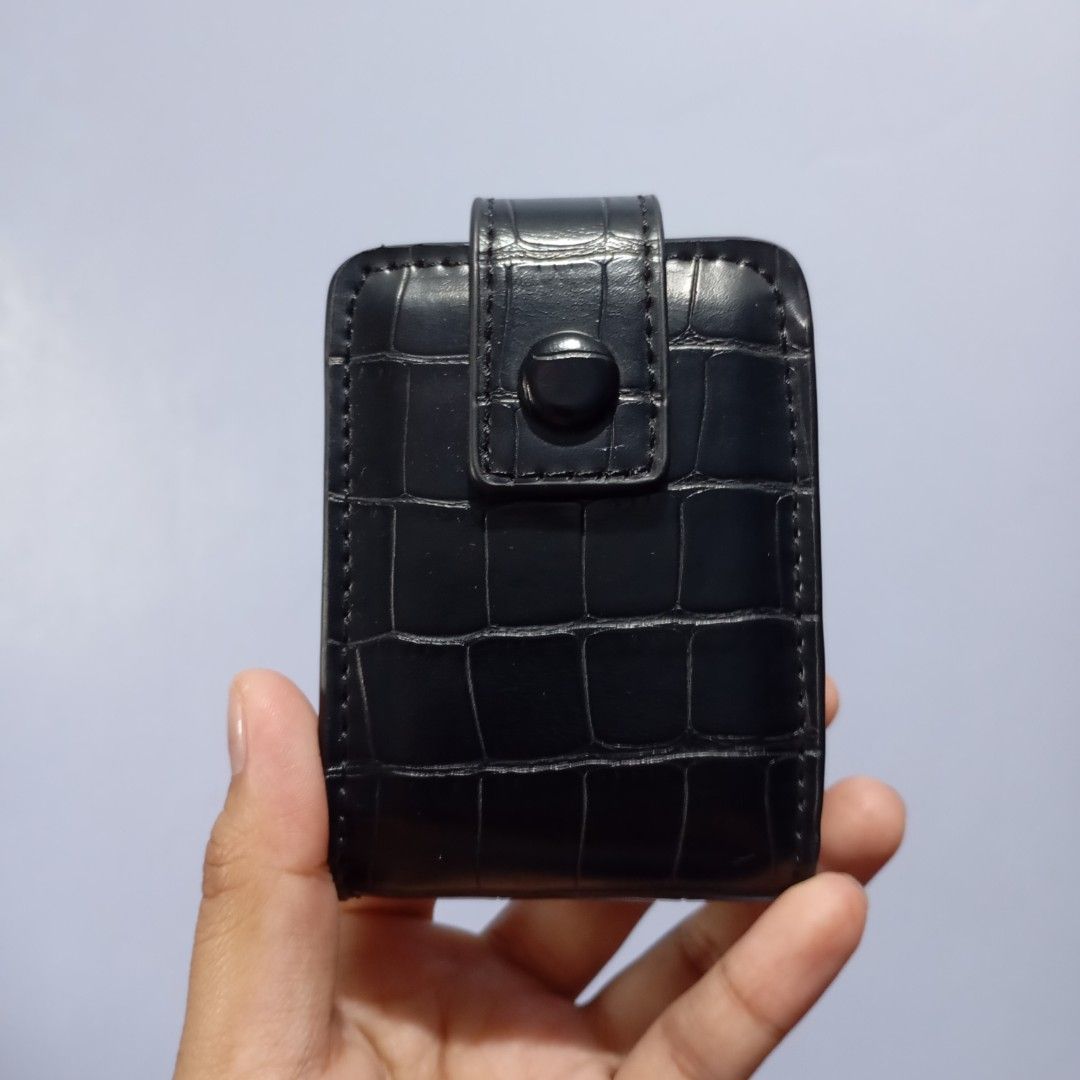 Compact lipstick holder with mirror black (Category: Makeup) located in Quezon City. Submitted by ana-chan (Listing ID 1374211004, Image 1). Description: L3.75" x W 2.76" x H 1.18".