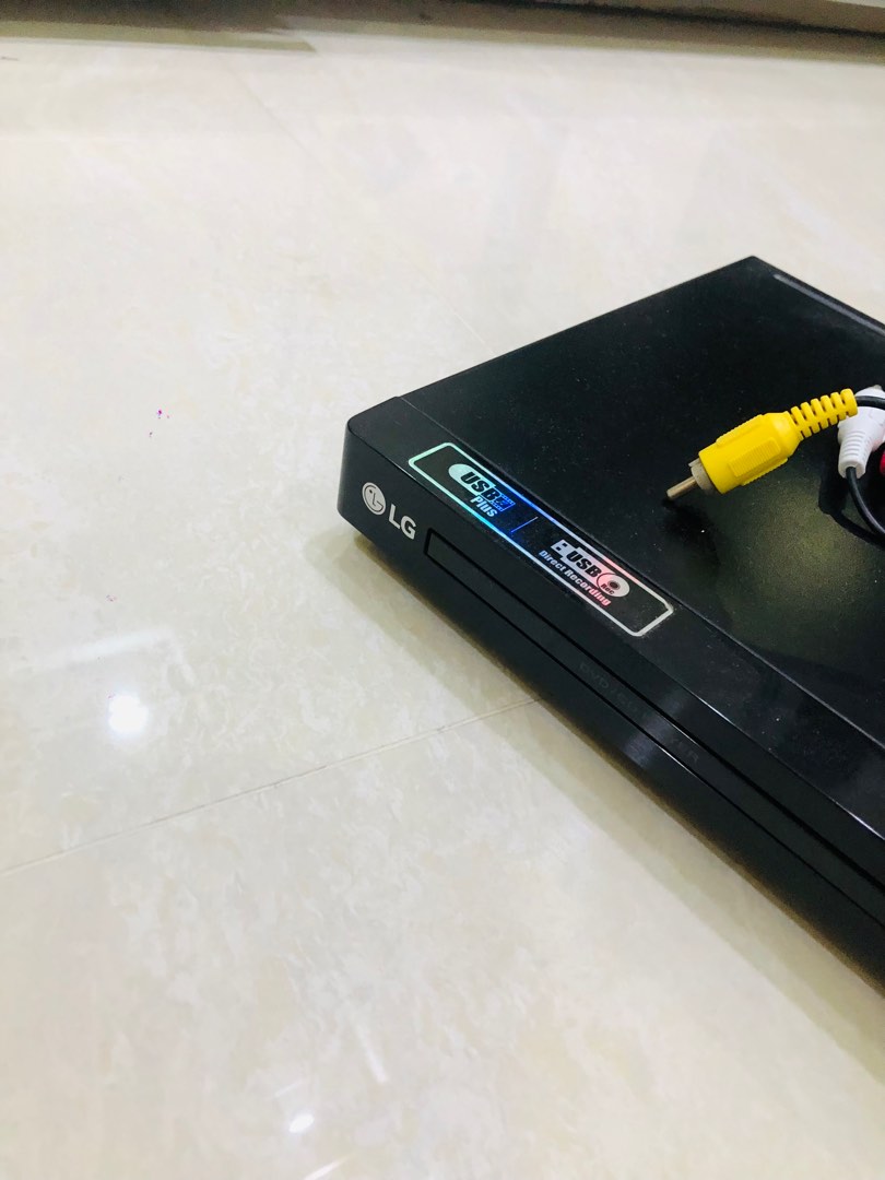 DVD SEKALIAN KASIH KASET DEH BEBERAPA, Elektronik, TV & Perlengkapan ...