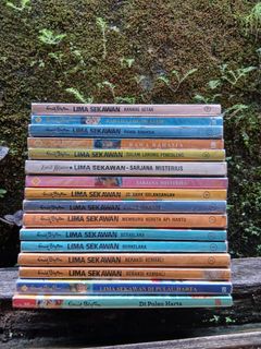 (Kategori: ) berada di . Dikirim oleh Zy_books (ID iklan 1374253797, Gambar 1). Deskripsi: .