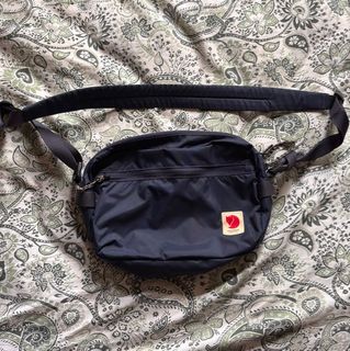 (Category: ) located in . Submitted by kirboe (Listing ID 1374195162, Image 1). Description: .