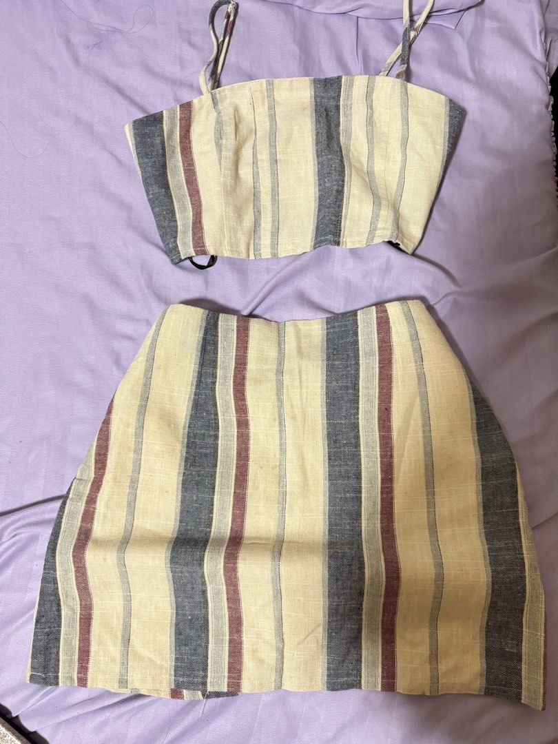 Forever 21 beige stripes coordinates (Category: Sets or Coordinates) located in Quezon City. Submitted by buhbyestuff (Listing ID 1374267836, Image 2). Description: With removable stain on skirt.