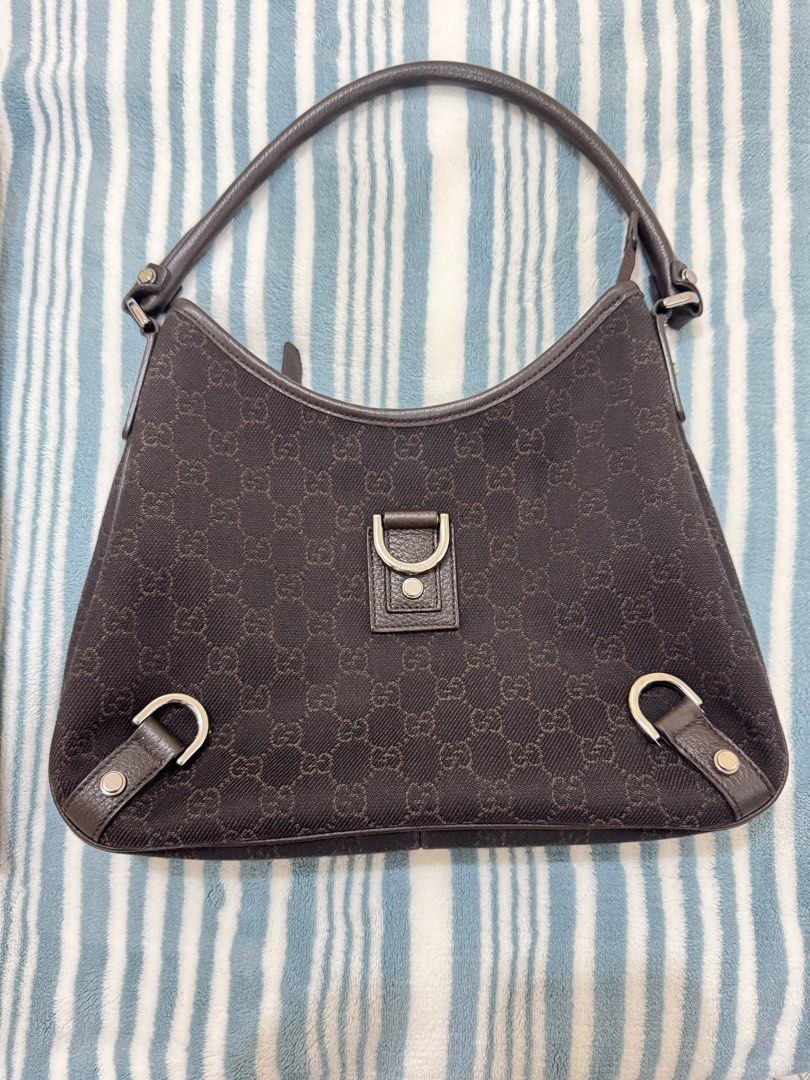 Gucci Abbey D ring Shoulder bag (Category: Luxury Bags & Wallets) located in Manila. Submitted by sagetrends (Listing ID 1374170499, Image 1). Description: Preloved Authentic Gucci bag Inclusion: Authentic Dust bag SF: Shouldered by the buyer Slightly negotiable.