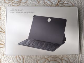 Honor Pad9    Smart Bluetooth Keyboard全新未開封