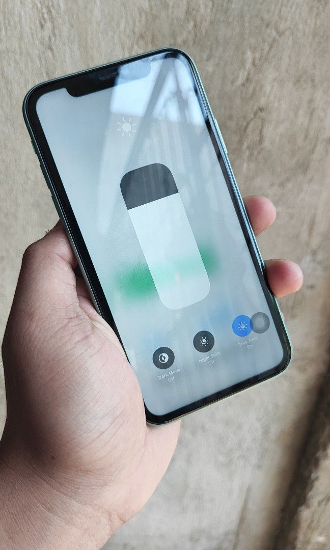 iPhone 11 (Category: iPhone 11 Series) located in Dumaguete. Submitted by jamesweird (Listing ID 1374312687, Image 2). Description: iPhone 11 128 Almost new 84% Battery health Face id & True Tone Display works Case & Charging cable 8,000.