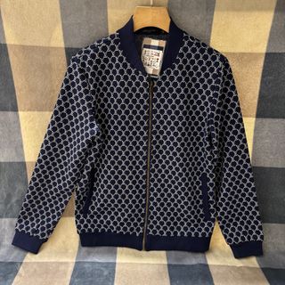 (Kategori: ) berada di . Dikirim oleh agnesiastore (ID iklan 1374311447, Gambar 1). Deskripsi: .