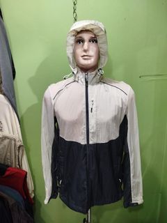 (Kategori: ) berada di . Dikirim oleh shaha_apparel (ID iklan 1374187440, Gambar 1). Deskripsi: .