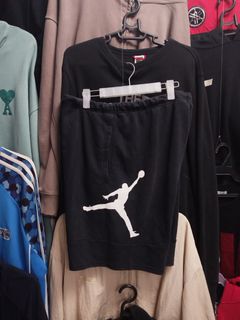 (Category: ) located in . Submitted by thriftpingshopsecondaccount (Listing ID 1374253421, Image 1). Description: .