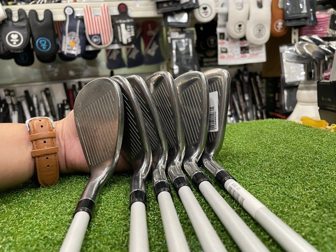 Ladies TAYLORMADE M6 Irons (7-P,S,A) [6 Pieces] (With Fubuki TM4 L