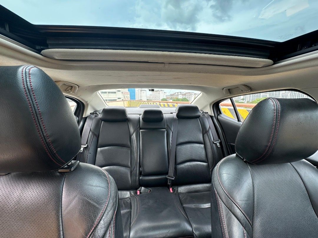 Mazda 362872682944386114