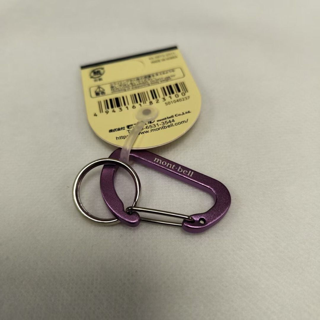 由 wy-prestige (刊登 ID 1374254796，圖片 3) 提交，位於 桃園市 (Taoyuan) 的 mont-bell KEY CARABINER 多色 黑/鋁灰/綠/藍/紫 多色選擇 (類別：其他運動配件)，說明：🔸【材質】鋁合金 🔸【重量】5克 🔸【尺寸】25x40mm 🔸【型號】FLAT D KAN 4鎖匙扣#1124333 ⚠️*請勿用於攀登或支撐人體重量。