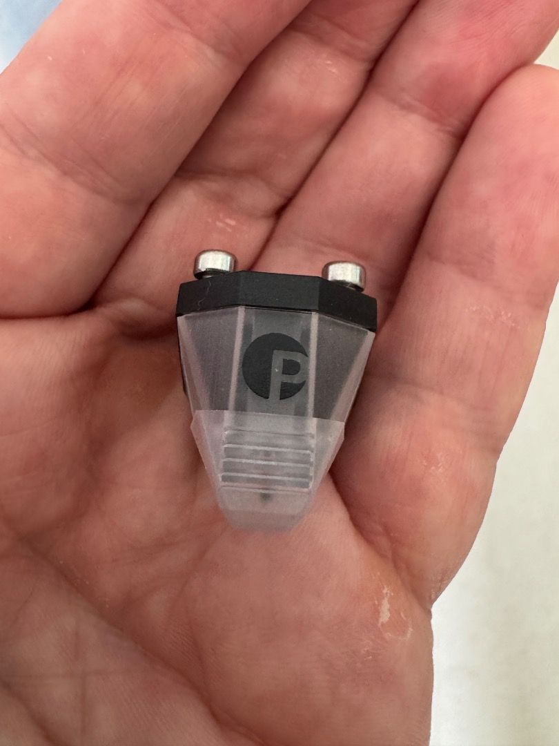 [NEW] Ortofon 2m Pick it MM Cartridge / stylus / Nagaoka / Pro-Ject Debut Evo / Ortofon 2m red blue bronze/ Audio Technica / Technics / Rega / Pioneer AT-VMN95ML (Category: Other Audio Equipment) located in Singapore. Submitted by photosteve (Listing ID 1374180824, Image 2). Description: BARGAIN. First come, first served. I recently bought a Pro-Ject Debut Evo 2 but added a different cartridge at purchase so have not used this one (not even once)