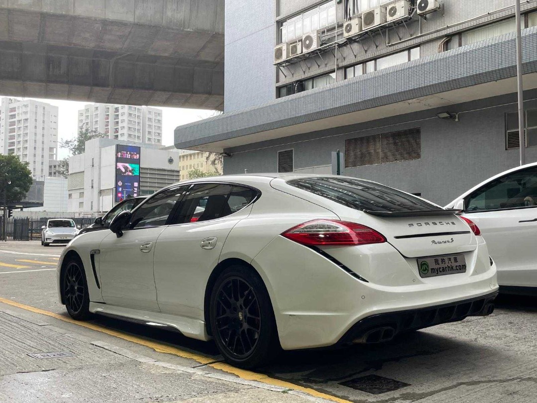 Porsche  PANAMERA S Auto62863128150657113