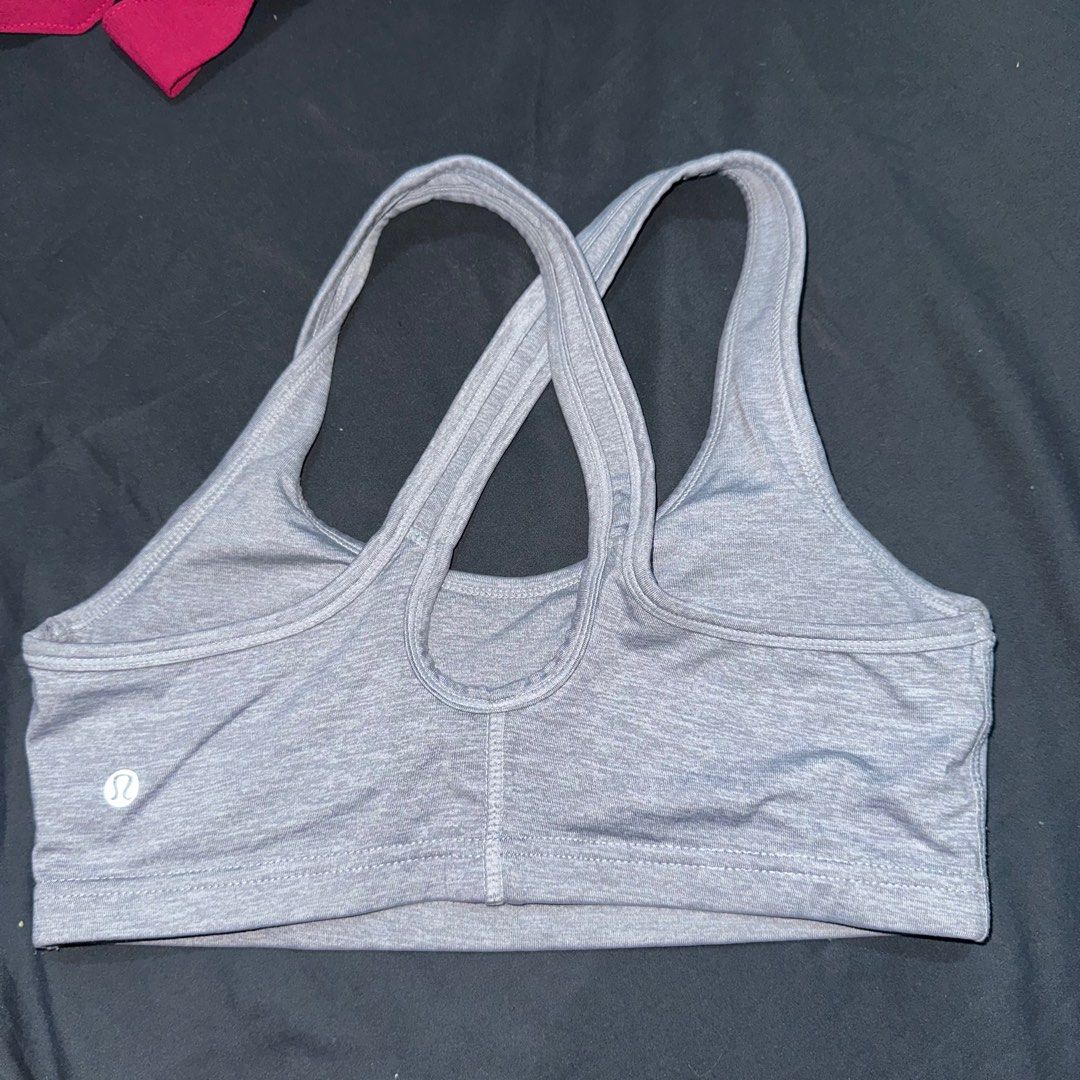 Sports Bra Lululemon, Olah Raga, Baju Olahraga di Carousell