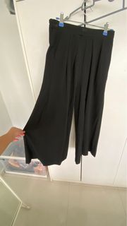 (Category: ) located in . Submitted by fundmybubbletea (Listing ID 1374242427, Image 1). Description: .