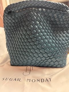 （分類：）位於 。 由 tweetyf. 提交（商品編號 1374246002，圖片 1）。簡介： 。