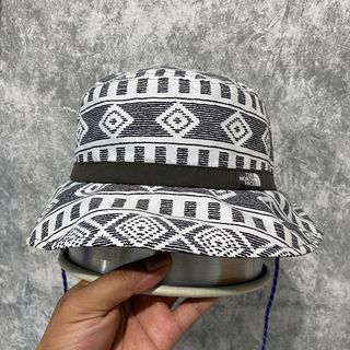 (Kategori: ) berada di . Dikirim oleh awulthrift (ID iklan 1374280236, Gambar 1). Deskripsi: .
