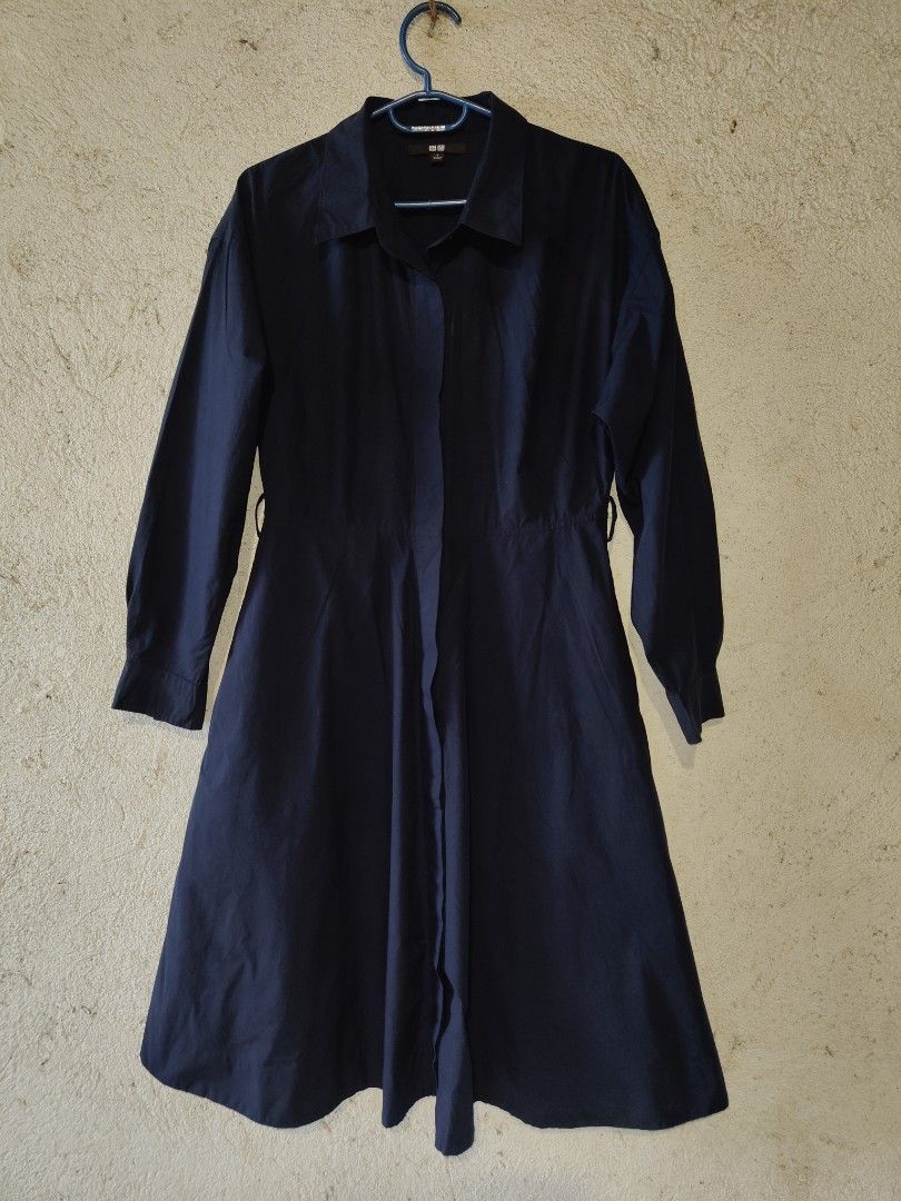 Uniqlo dress (Category: Dresses) located in Kabankalan. Submitted by stylesavy (Listing ID 1374144894, Image 3). Description: Uniqlo Dress long sleeve cotton small on tag waist line 28" length 41" navy blue issue: Belt not included excellent condition.
