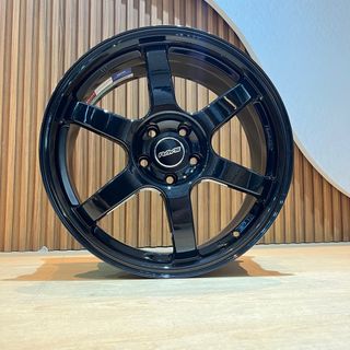 (Category: ) located in . Submitted by exoticwheels (Listing ID 1274655576, Image 1). Description: .