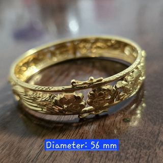 (Category: ) located in . Submitted by buygold.sg (Listing ID 1374460679, Image 1). Description: .