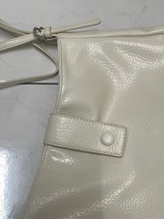 由 youknowwhoamihaha (刊登 ID 1374375952，圖片 1) 提交，位於 的 (類別：)，說明：。