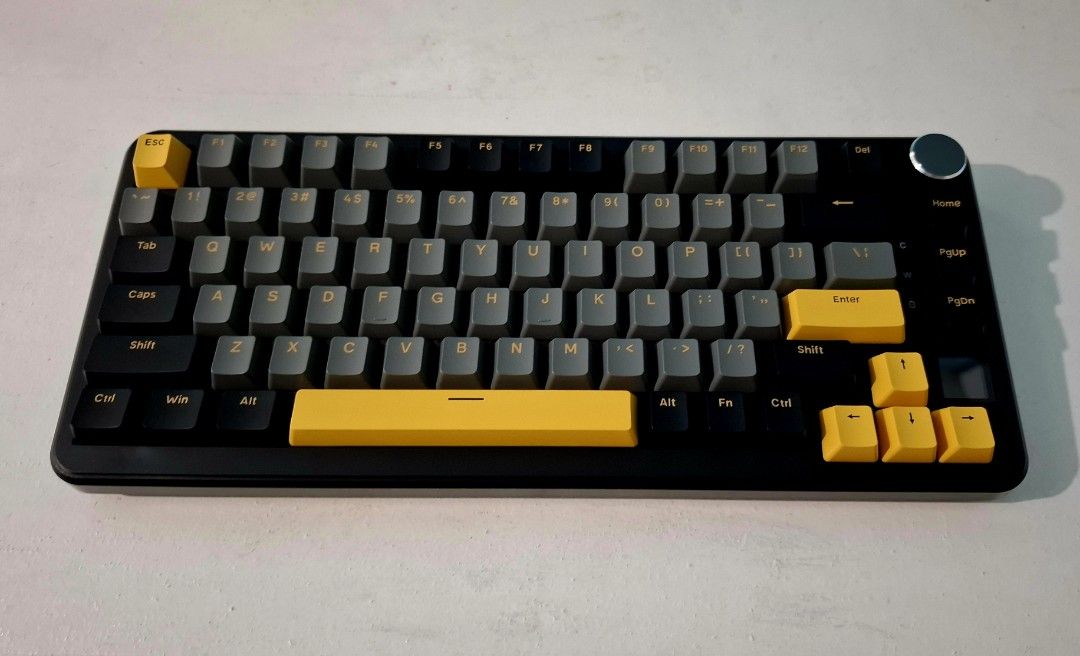Attack Shark X85 Pro (Starry Black) (Category: Computer Keyboard) located in Pasay City. Submitted by andreiisasundae (Listing ID 1374484441, Image 1). Description: -Fully Built & Modded Starry Black Attack Shark X85 Pro Custom Mechanical Keyboard- Specs: • Multi-Function TFT Smart Display & CNC Knob Design • 75% ANSI Layout & Upgraded Gasket-Mount • Triple Mode Connection with Win/Mac Compatibility • 3pin/5pin Hot-swappable & Single key Slotted 