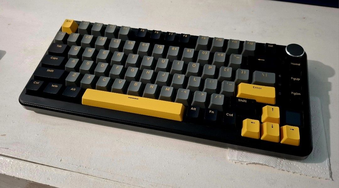 Attack Shark X85 Pro (Starry Black) (Category: Computer Keyboard) located in Pasay City. Submitted by andreiisasundae (Listing ID 1374484441, Image 3). Description: -Fully Built & Modded Starry Black Attack Shark X85 Pro Custom Mechanical Keyboard- Specs: • Multi-Function TFT Smart Display & CNC Knob Design • 75% ANSI Layout & Upgraded Gasket-Mount • Triple Mode Connection with Win/Mac Compatibility • 3pin/5pin Hot-swappable & Single key Slotted 